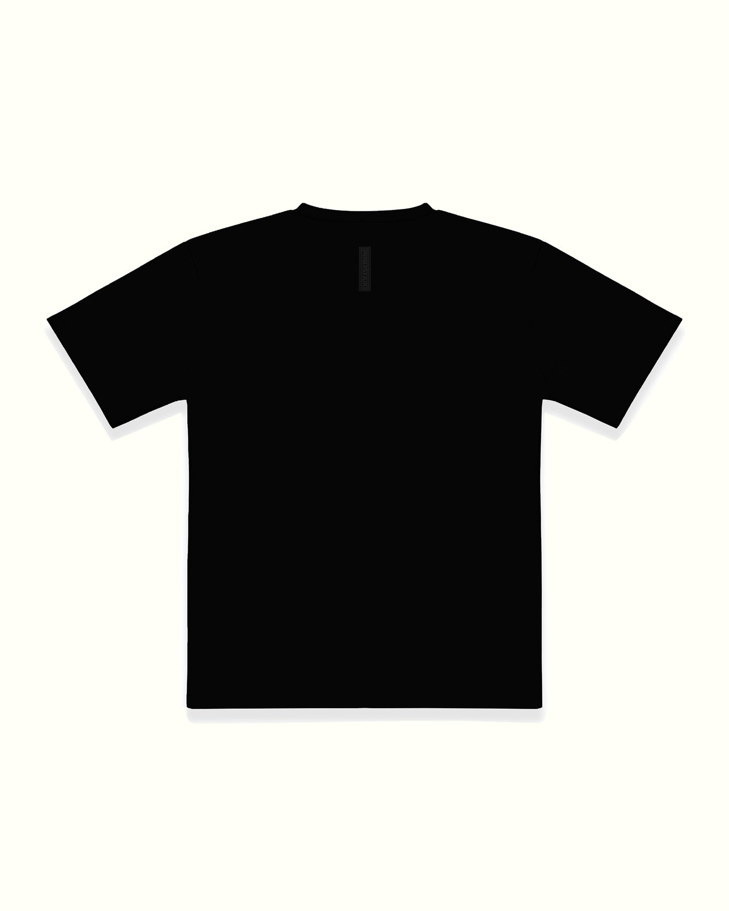 THE SIGNATURE RELAXED TEE IN BLACK