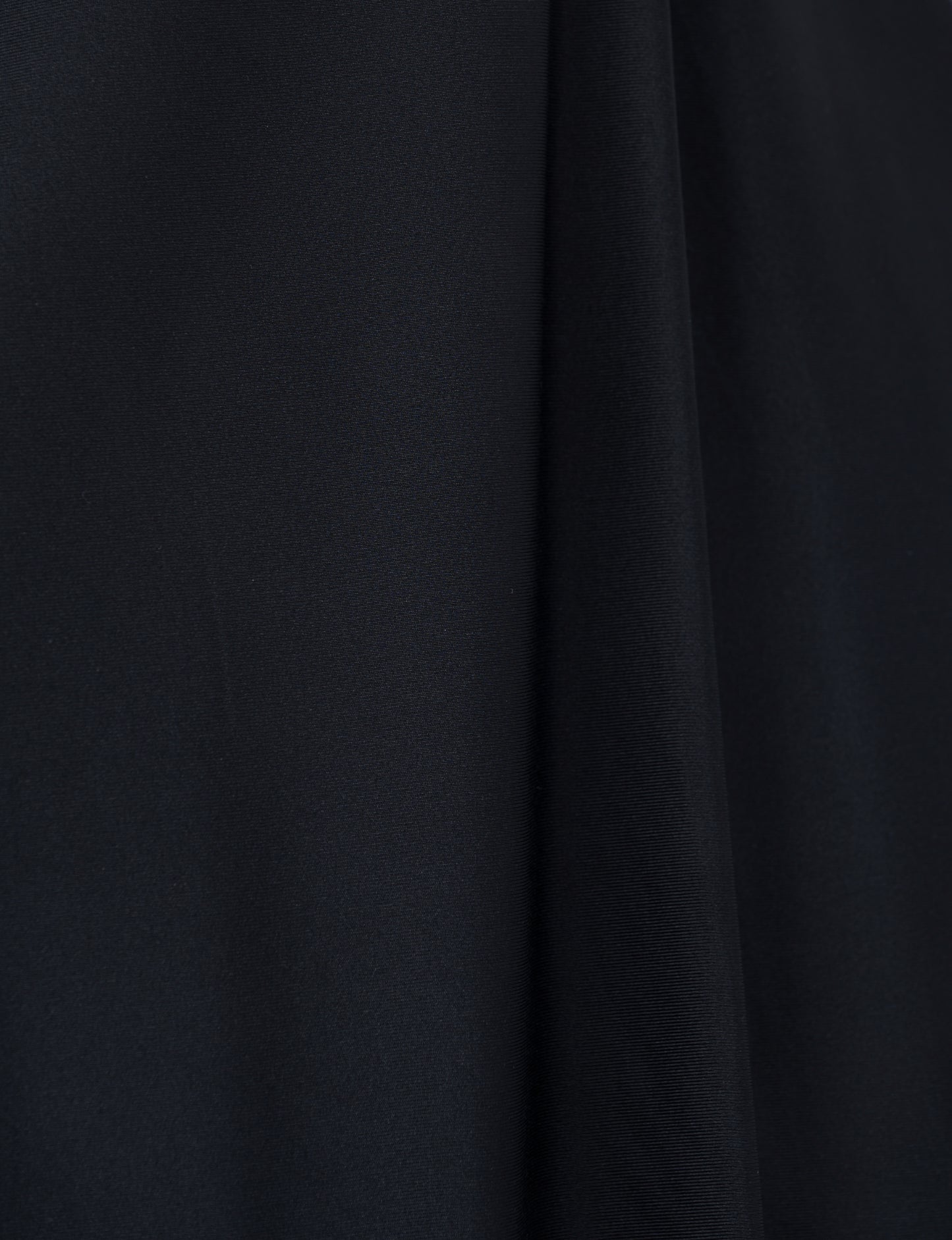 InnerSejuk Tudung Sukan Adore S Black