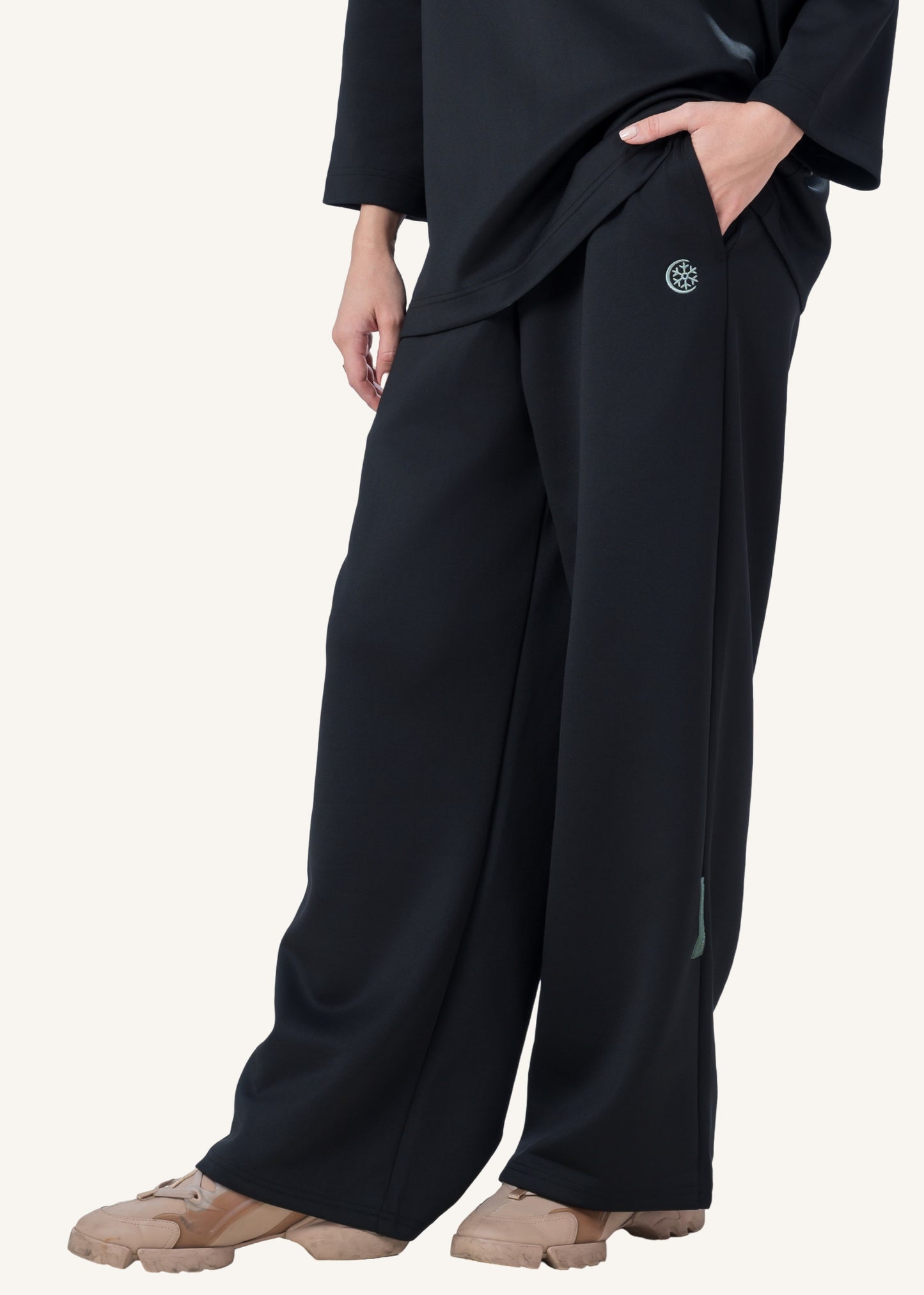 Innersejuk Santai Baggy Pants Black