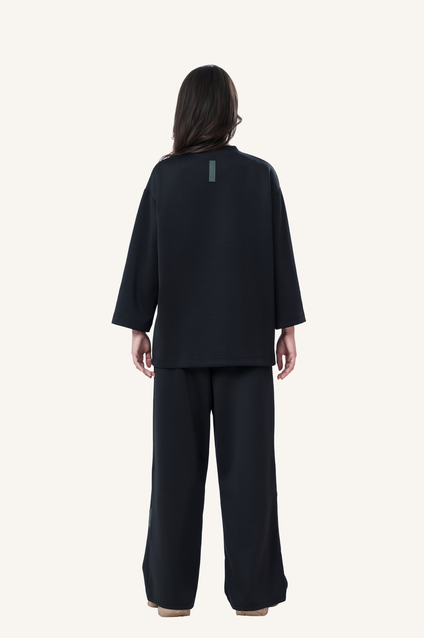 Innersejuk Santai Baggy Top Black