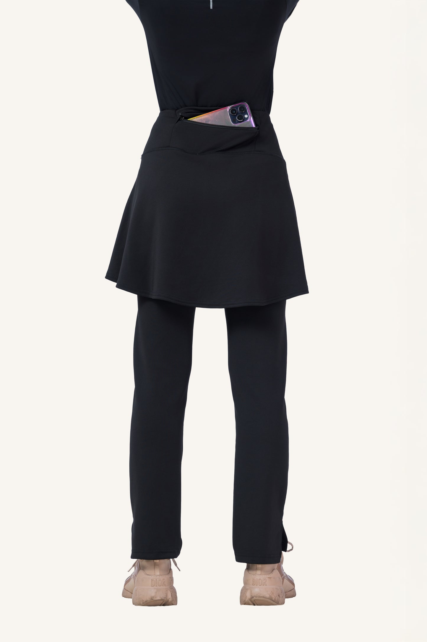 Innersejuk Seluar Sukan Skirt Pants Black