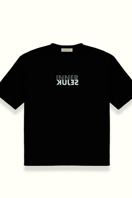 THE MIRROR IMAGE OVERSIZED TEE IN BLACK