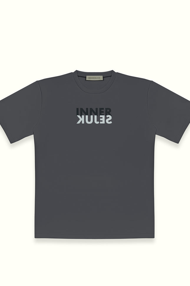 THE MIRROR IMAGE REGULAR TEE IN DARK GREY