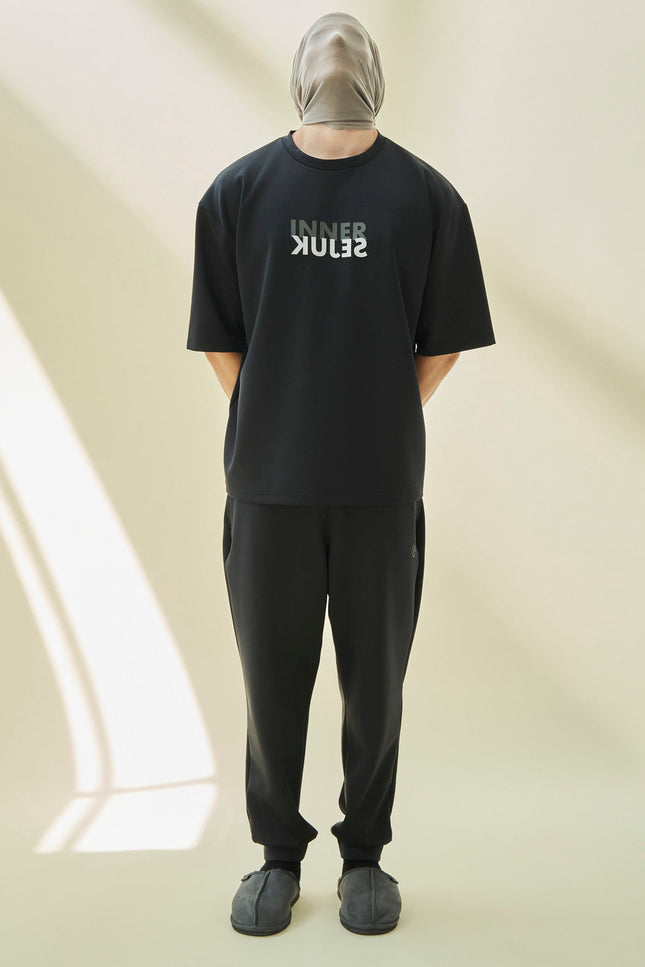 THE MIRROR IMAGE OVERSIZED TEE IN BLACK