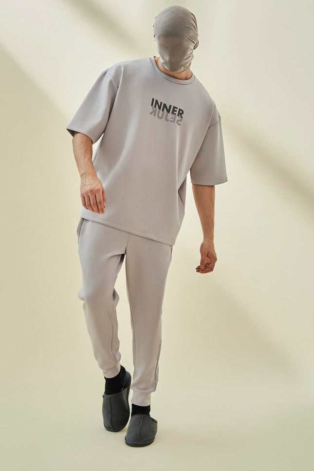 THE MIRROR IMAGE OVERSIZED TEE IN LIGHT GREY