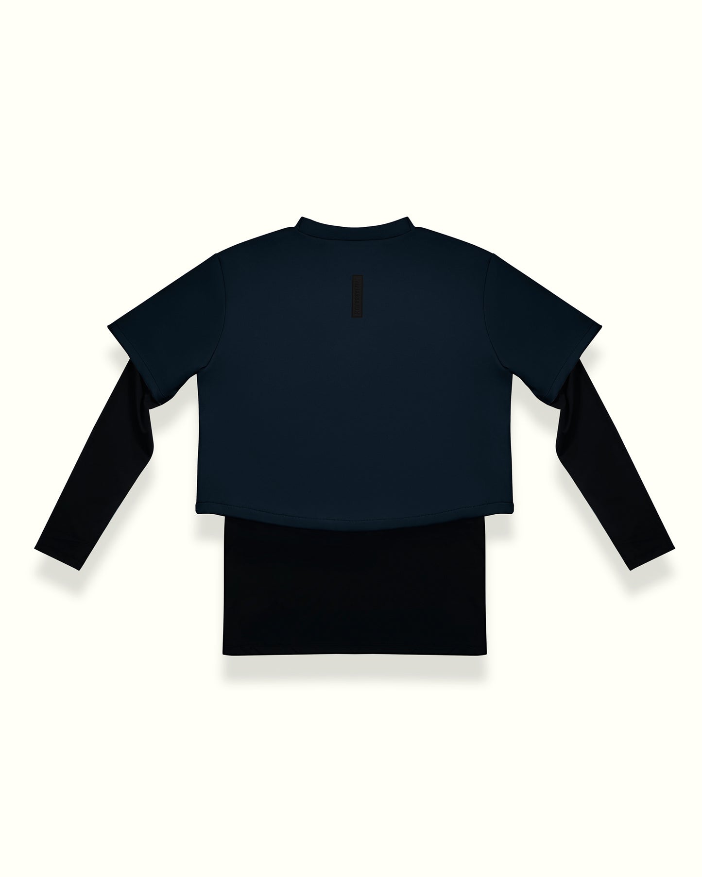 THE CLASSIC 2-IN-1 CROP TOP IN DARK BLUE