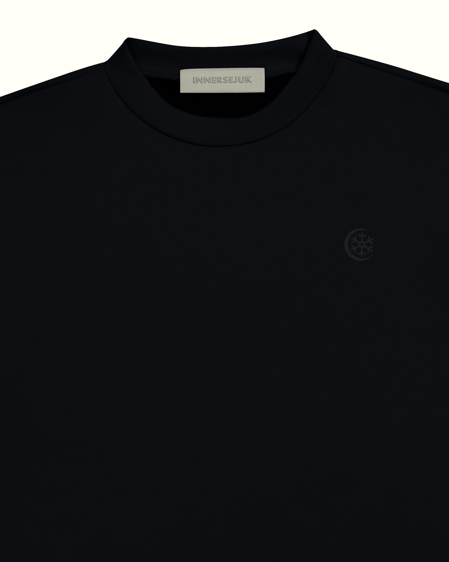 THE INNERSEJUK 2-IN-1 CROP TOP IN BLACK