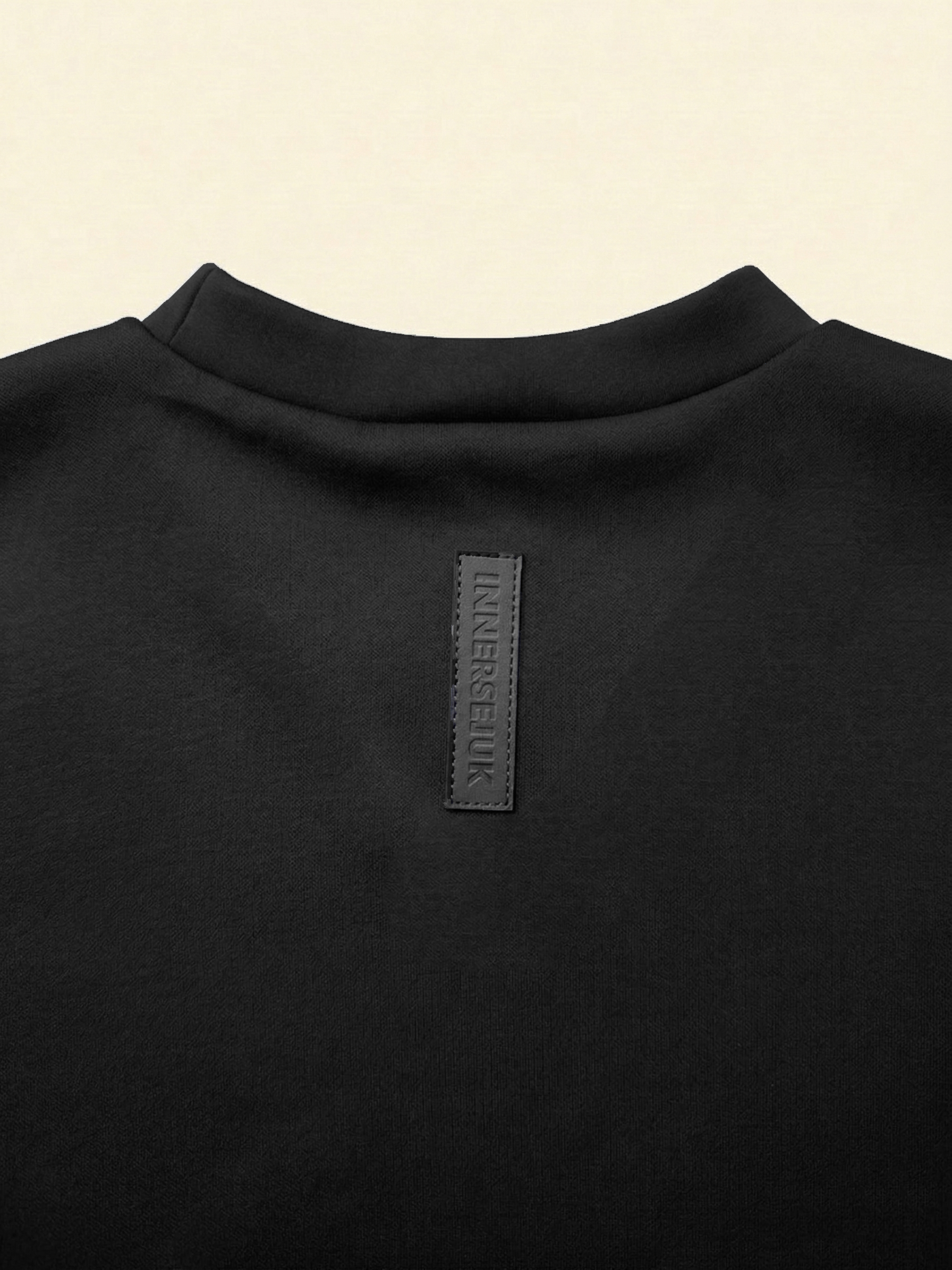 THE INNERSEJUK 2-IN-1 CROP TOP IN BLACK