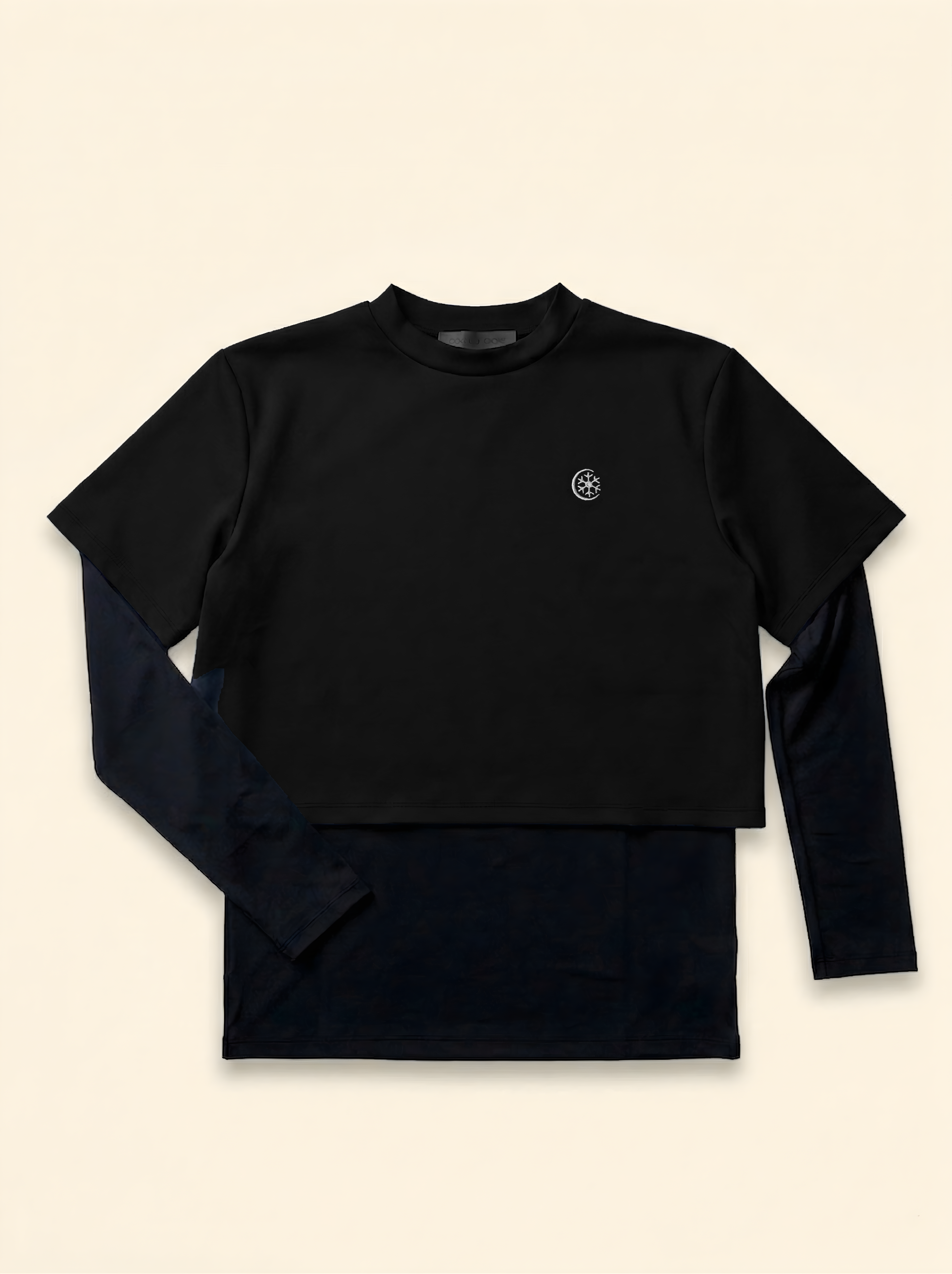 THE INNERSEJUK 2-IN-1 CROP TOP IN BLACK