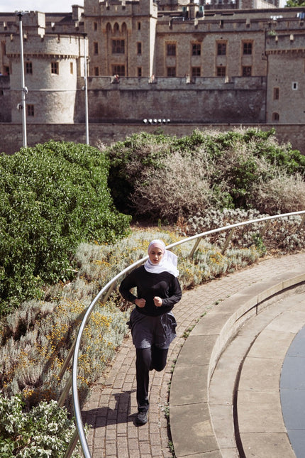 Innersejuk Seluar Sukan Skirt Pants Black