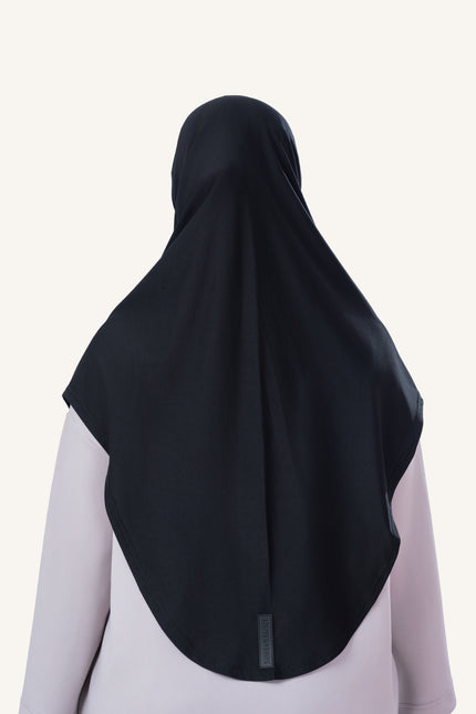 InnerSejuk Tudung Sukan  Labuh Berdagu Black