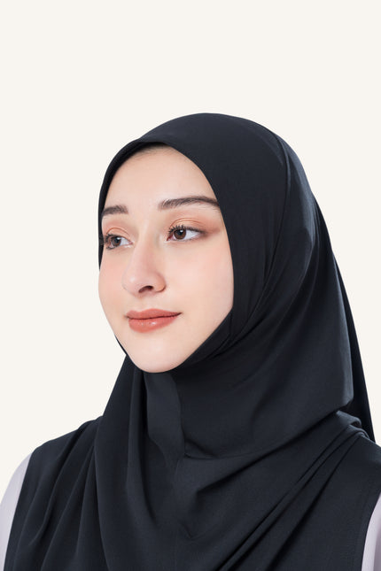 InnerSejuk Tudung Sukan  Labuh Berdagu Black