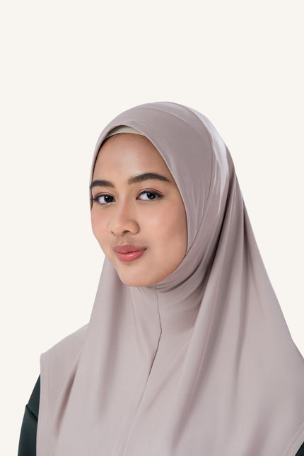 InnerSejuk Tudung Sukan Passion M Khaki Brown