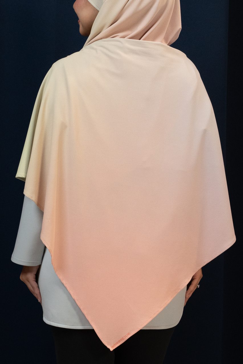 Triangle Ombre Dawn