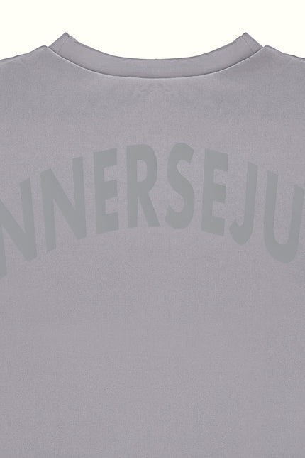 THE INNERSEJUK BACK OVERSIZED TEE IN LIGHT GREY