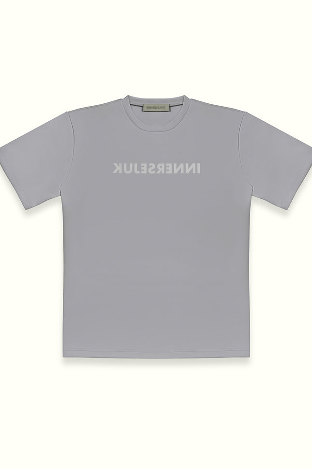 THE REVERSED REGULAR TEE IN LIGHT GREY