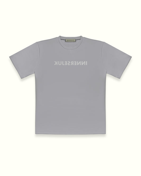 THE REVERSED RELAXED TEE IN LIGHT GREY