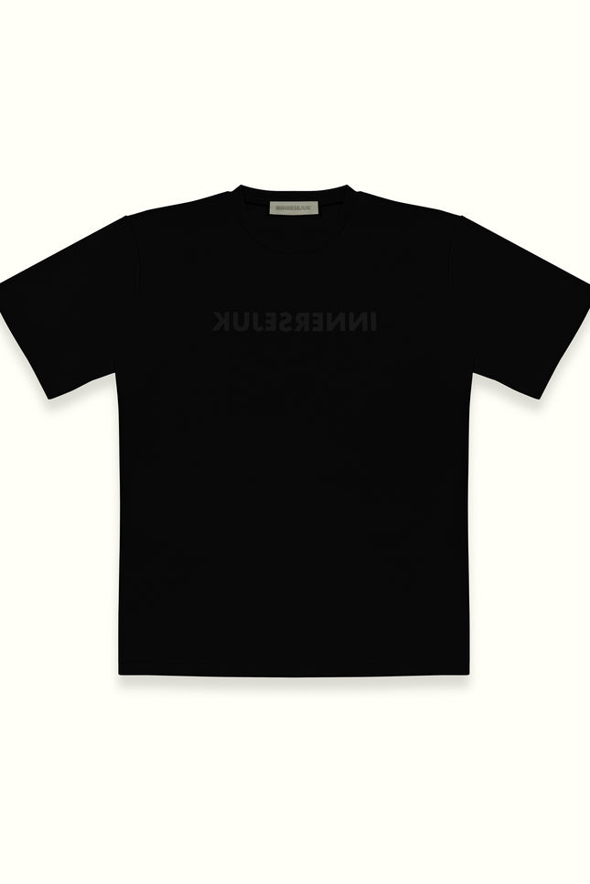 THE REVERSED REGULAR TEE IN BLACK