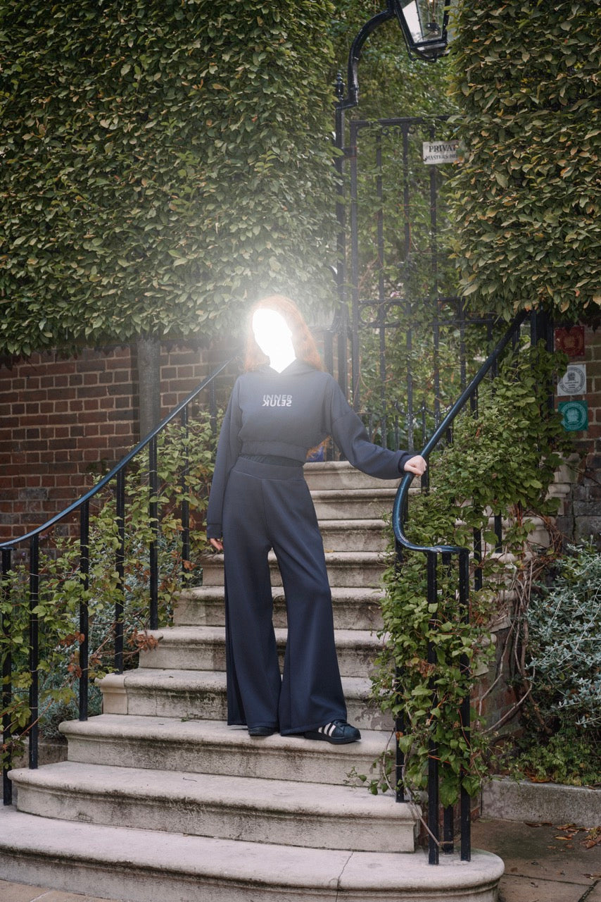 THE MIRROR IMAGE 2-IN-1 CROP HOODIE  IN DARK BLUE