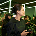 THE REVERSE 2-IN-1 CROP HOODIE  IN BLACK